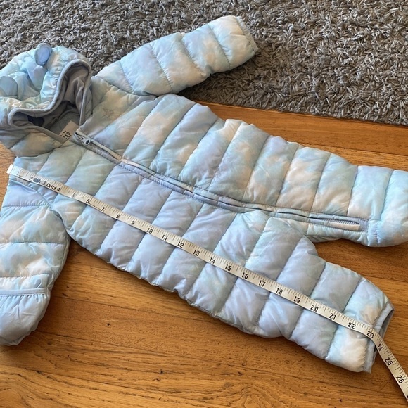 BABY GAP Unisex Snow Bodysuit Size 0-6 Months - Picture 12 of 12